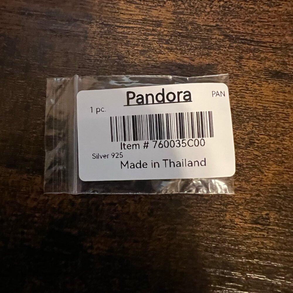 Brand New Retired Pandora x Harry Potter 9 3/4 Hedwig Spinning Dangle Charm - Picture 9 of 16